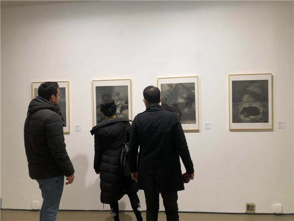 步履坚定的三位火枪手的“和而不同”
