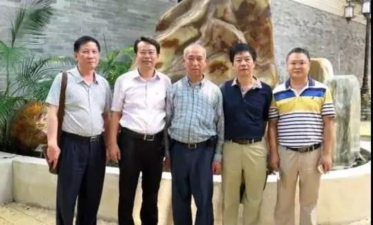  （网传财富超过王健林的隐形首富收藏家赵泰来）