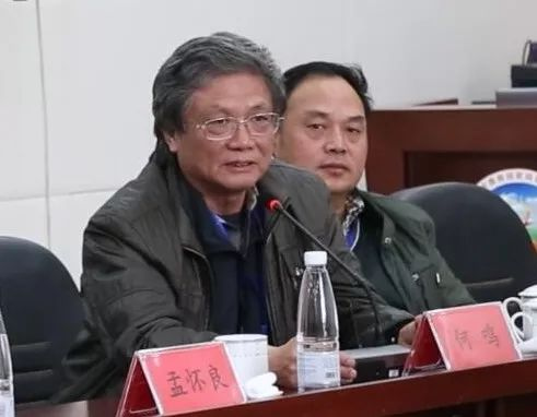 外师造化 中得心源——中国画名家艺术展现大丰麋鹿国家级自然保护区的“绿水青山”座谈会侧记