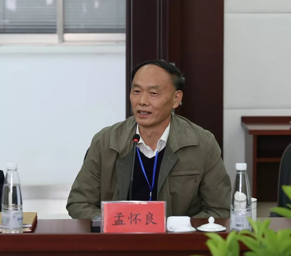 外师造化 中得心源——中国画名家艺术展现大丰麋鹿国家级自然保护区的“绿水青山”座谈会侧记