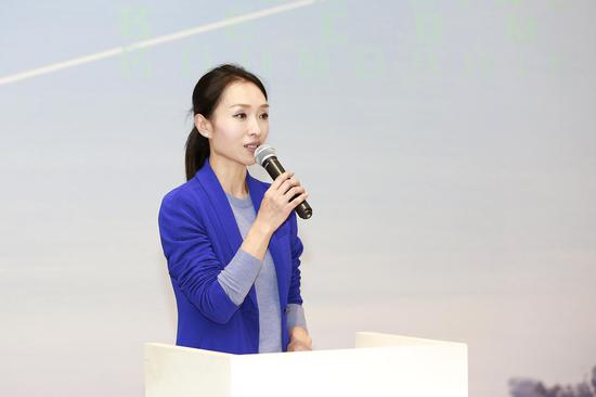 “当线成为边界-裴咏梅艺术展”在京开幕