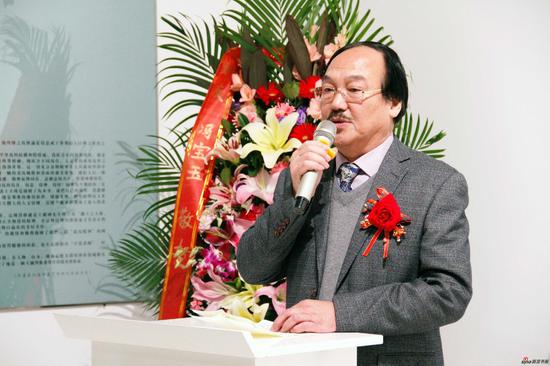 以“马”追梦天下：雷晓宁画展全球巡展北京启动