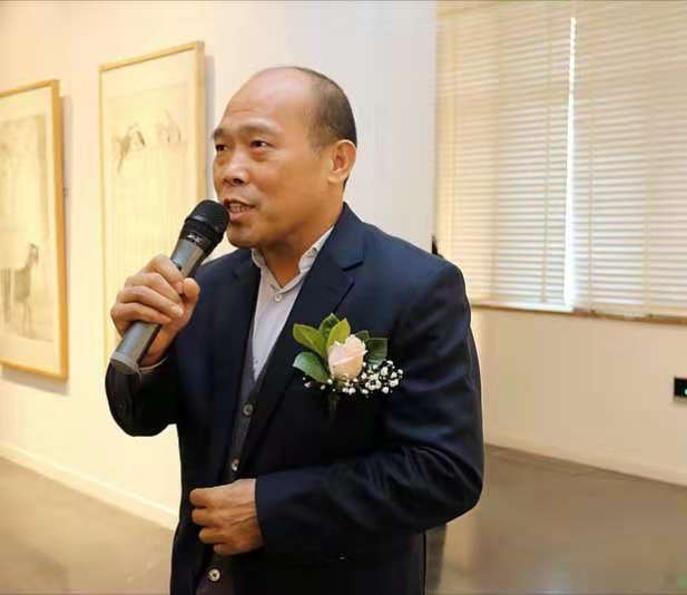 文新秀古——天津美术学院贾广健硕士研究生师生作品展在麓美术馆开幕