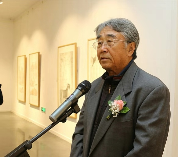 文新秀古——天津美术学院贾广健硕士研究生师生作品展在麓美术馆开幕