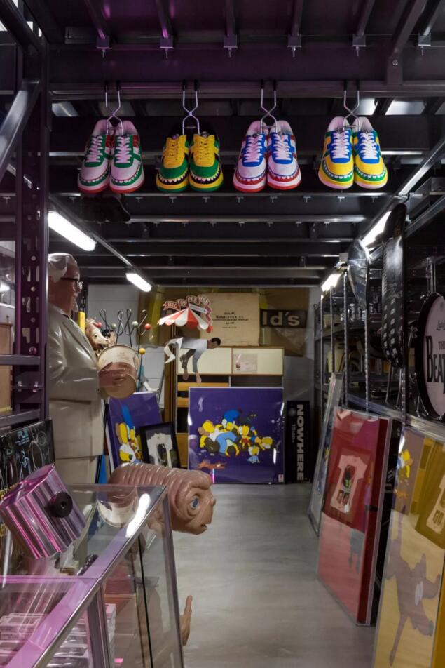 NIGO®存放个人收藏之工作室©Sotheby