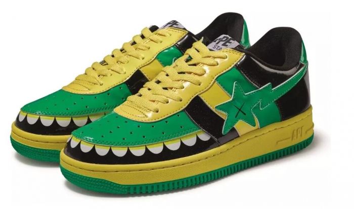 BAPE x KAWS《 BAPESTA FS-029