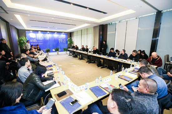 十年公共艺术计划：“未知的数”谭勋个展研讨会