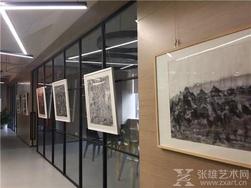 回顾：原文化部常务副部长高占祥亲临国家艺术人才库参观著名艺术家王华明个人展并签名留念