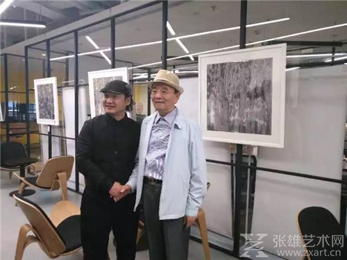 回顾：原文化部常务副部长高占祥亲临国家艺术人才库参观著名艺术家王华明个人展并签名留念
