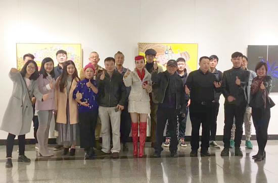 青春美术公社邀请展在北京时代艺龙美术馆举办