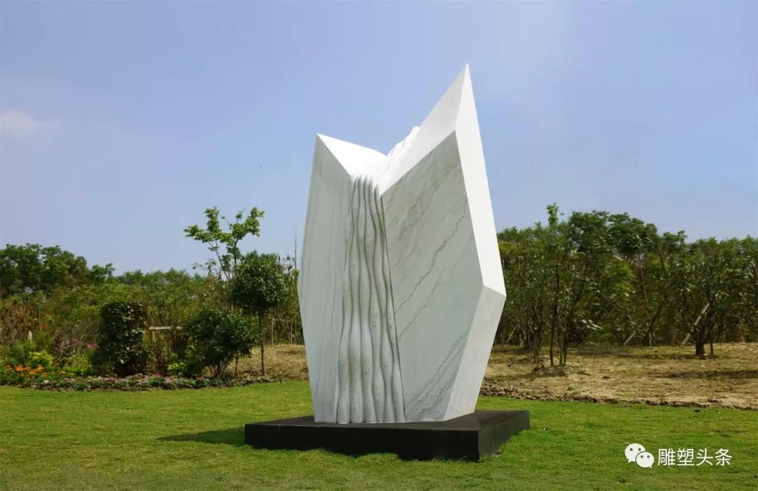 【教师佳作】见山见水——清华美院教授陈辉雕塑艺术