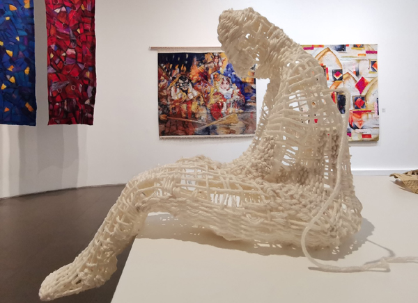 中国纤维艺术世界巡展智利展开幕