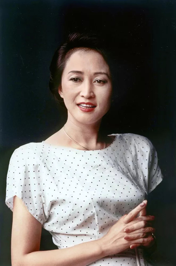 傅益瑶的十个不一样